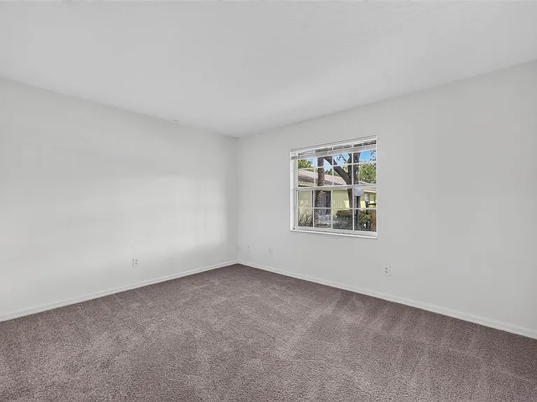 4796 Tangerine Ave #4796 — Photo 19