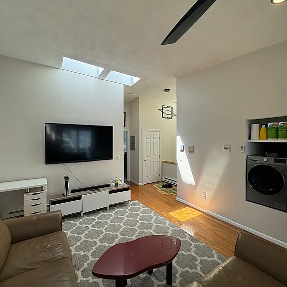 608 Dorchester Ave #3A — Photo 3