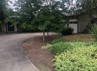 2561 Nova St, Springfield, OR 97477