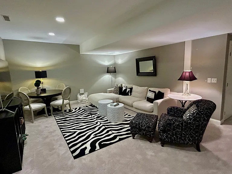 7200 Ashcombe — Photo 36