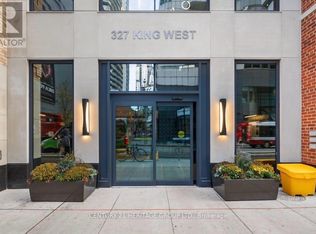 327 King St W #303, Toronto, ON M5V 0W7