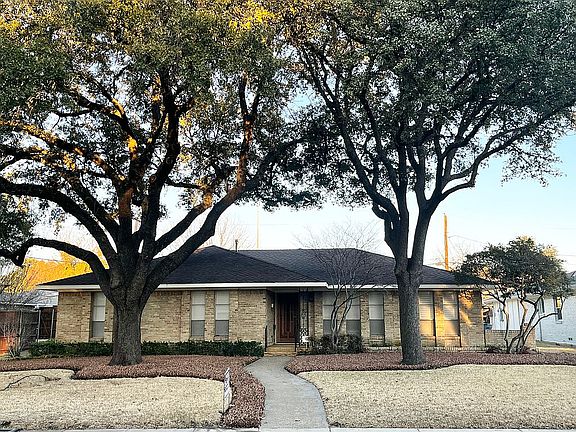 2nd image of 10424 Trailcliff Dr