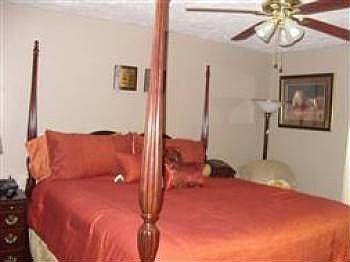 4th image of 2373 Foster Ct