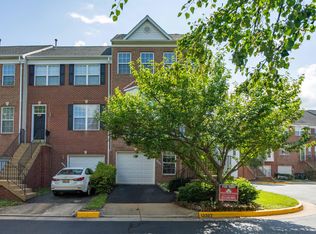 13327 Zachary Taylor Cir, Herndon, VA 20171