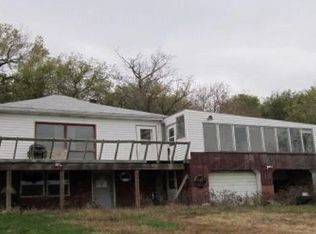 1310 Bright Lake Rd, Ceylon, MN 56121