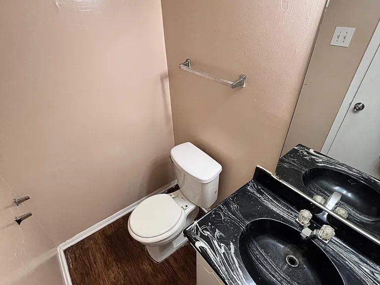 6526 White Horse Rd #5A — Photo 11