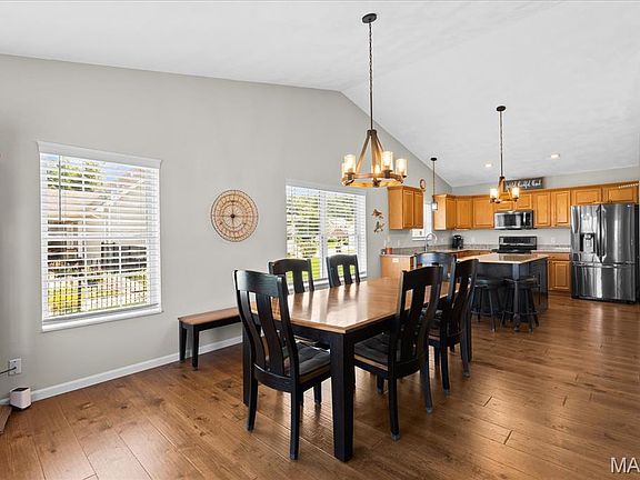 4th image of 605 Whetstone Ln