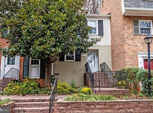 7619 Tiverton Dr, Springfield, VA 22152
