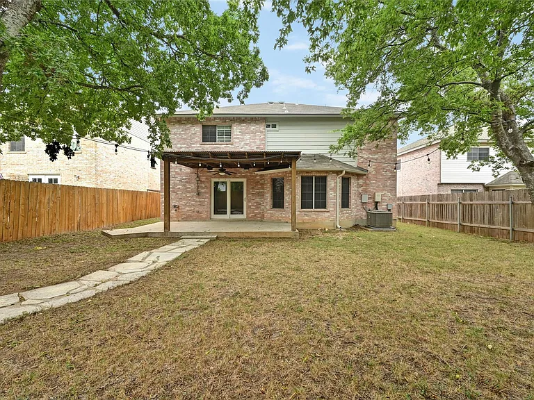 2217 Riker Ridge Trl — Photo 30