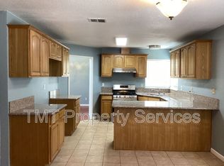 5943 Laguna Ranch Cir, Sacramento, CA 95823