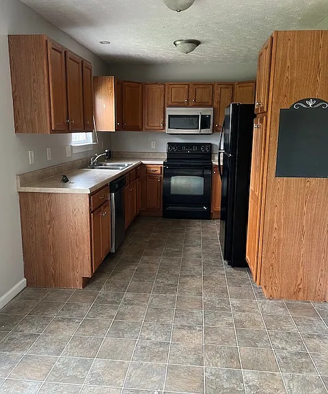 4856 Ark Ln — Photo 13