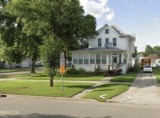 1024 University Ave, Grand Forks, ND 58203