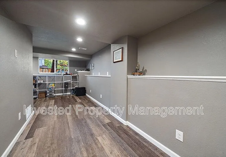 7291 Palisade Dr — Photo 34
