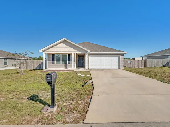 12 Lockwood Way W, Defuniak Springs, FL 32435