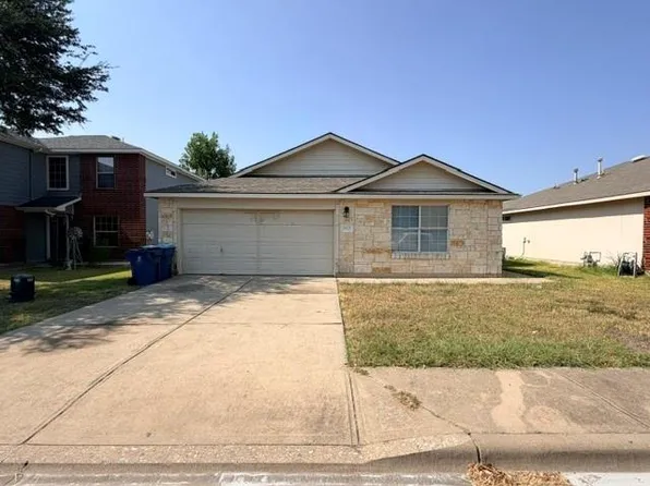 18421 Crestwind Ln, Elgin, TX 78621