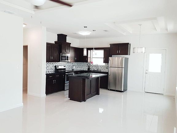 2nd image of 1709 W Smith Dr APT 1