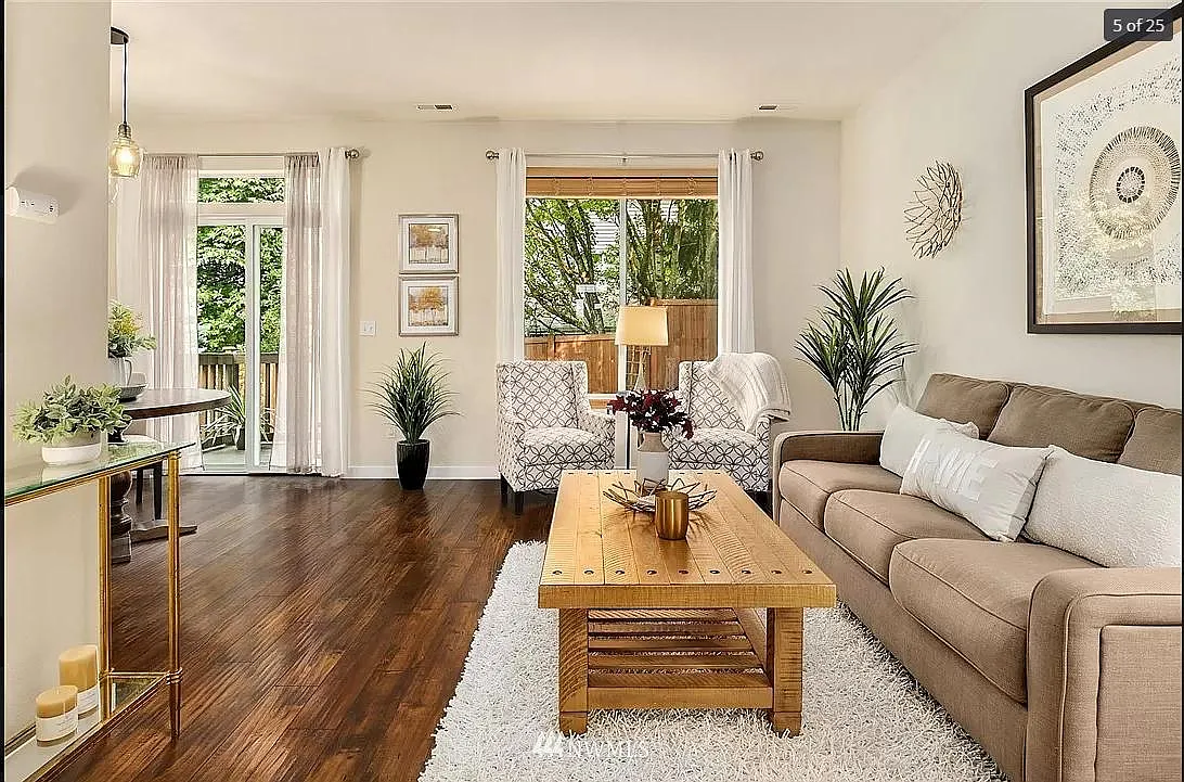 3 bed, 2.5 bath, 1380 sqft, $3,200 — Photo 4