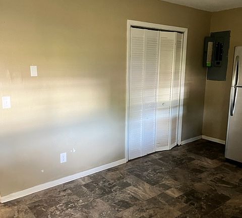 3rd image of 1406 Parkside Ct #A