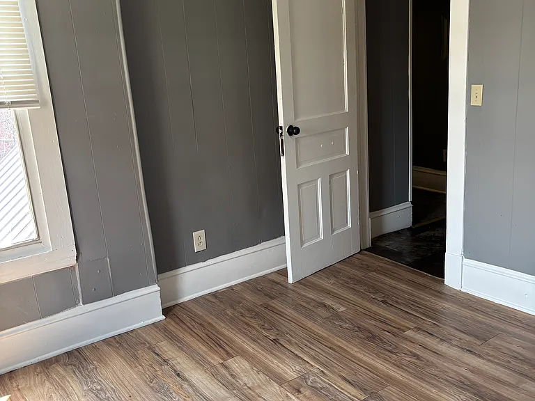 941 1/2 Market St #4 — Photo 12