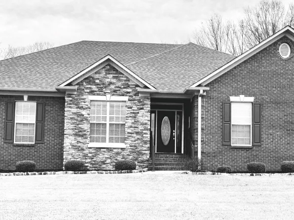 92 Eagle Wing Dr SE, Decatur, AL 35603