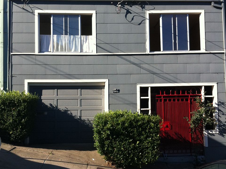 1st image of 1074 Bowdoin St