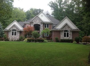 12255 Sierra Dr, Shelby Township, MI 48315