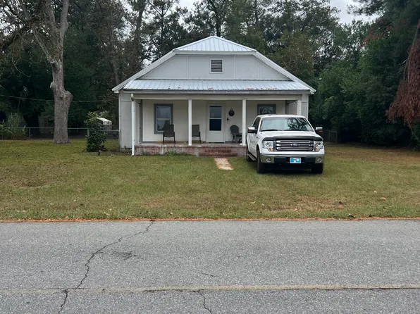 105 Jones St, Gordon, GA 31031
