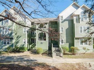 6720-1 Willowbrook Dr, Fayetteville, NC 28314