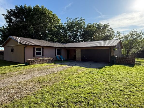 1502 4th Ave, Warner, OK 74469