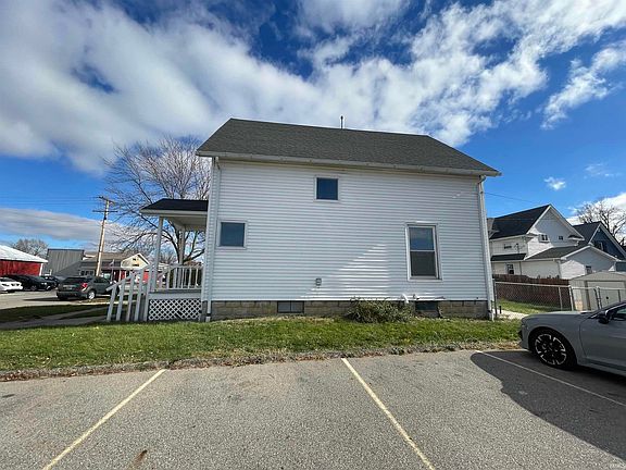 3rd image of 326 Harris St