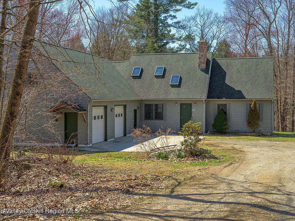 1st image of 1104 Garfield Road