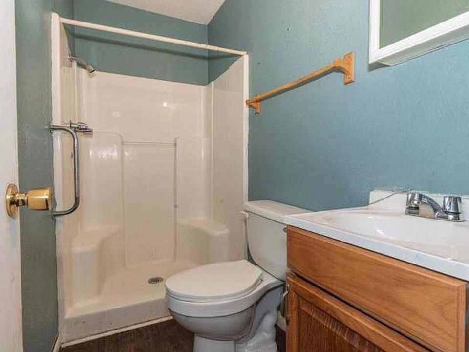 2nd image of 625 Bonham St #2-3-7