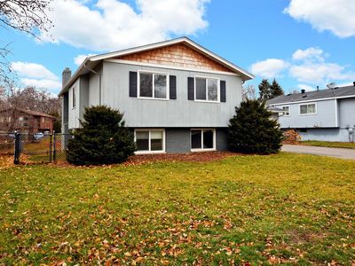 8125 Idaho Ave N, Brooklyn Park, MN, 55445