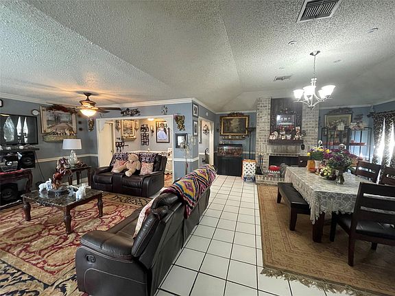 3rd image of 8711 Ketchwood Dr