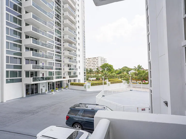 2701 N Ocean Blvd #2B — Photo 30