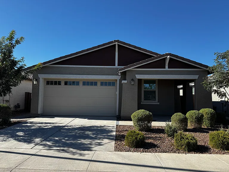 9434 W Turney Ave — Photo 14