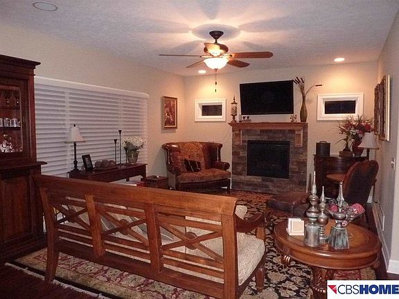 4th image of 4403 N 210th St