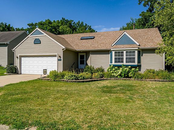 2nd image of 3815 Pepper Dr