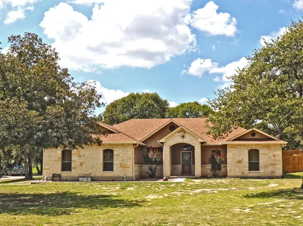 109 COVER PT, Adkins, TX 78101
