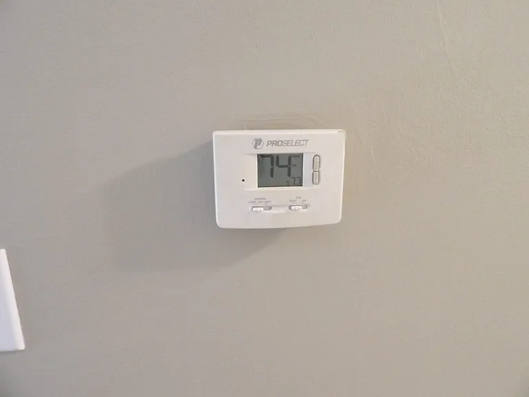 75 Ashwood Ct #3 — Photo 19