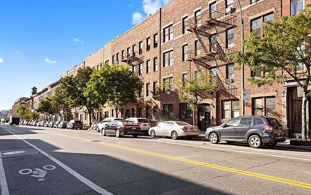 Rented by Outpost Brokerage LLC | media 31