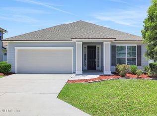 86572 LAZY LAKE Circle, Yulee, FL 32097