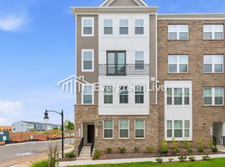 9660 Swallowtail Ln, Manassas, VA 20110