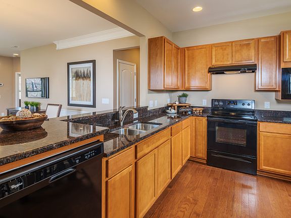 Spacious Kitchen