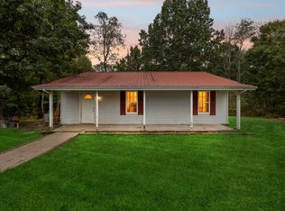 1010 Boyd Rd, Lafayette, TN 37083