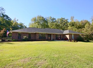 83 Oak Ridge Cir, Columbus, MS 39705