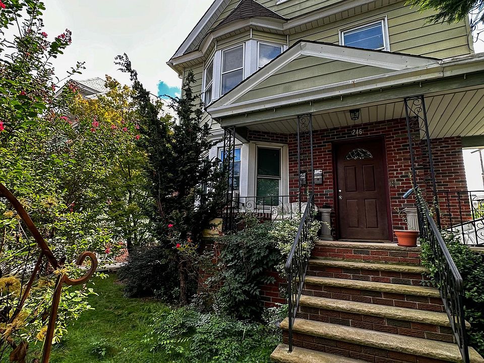 1st image of 246 Vine St #B