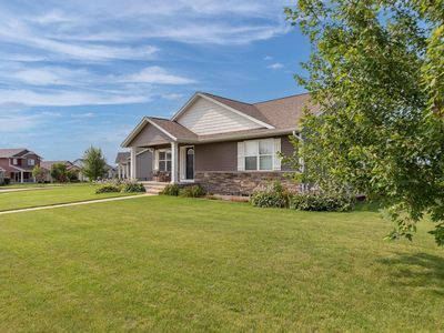 1559 Olde Brandy Ln, Davenport, IA, 52807