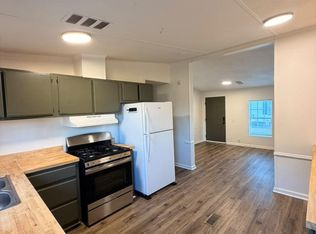 520 9th St SW #522, Moultrie, GA 31768