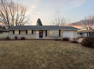 1776 E Briar Ln, Beloit, WI 53511